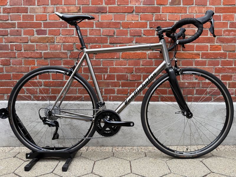Used Van Nicholas NEW! Van Nicholas Boreas Titanium/Shimano 105 2x11/DT-Swiss R460/SLR crb/Size XL 2023 Road & Gravel