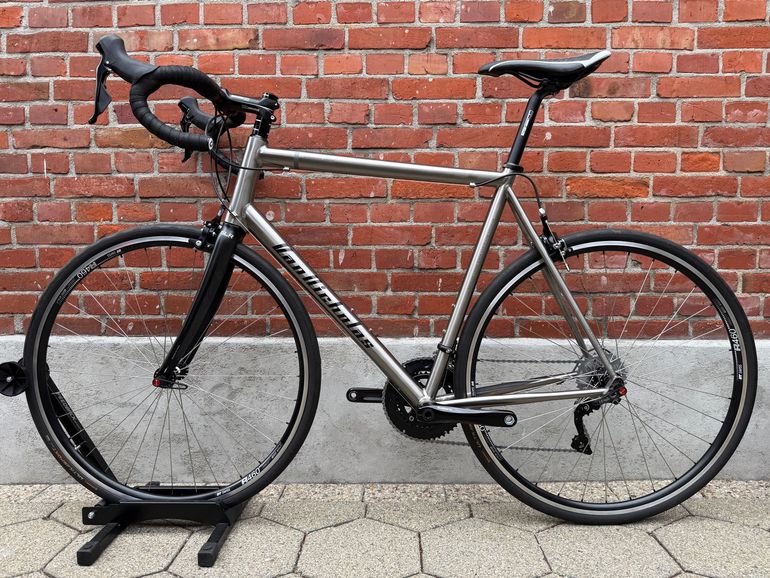 Van Nicholas NEW! Van Nicholas Boreas Titanium/Shimano 105 2x11/DT-Swiss R460/SLR crb/Size XL 2023 Road & Gravel usato, Grigio chiaro — immagine 11 di 17