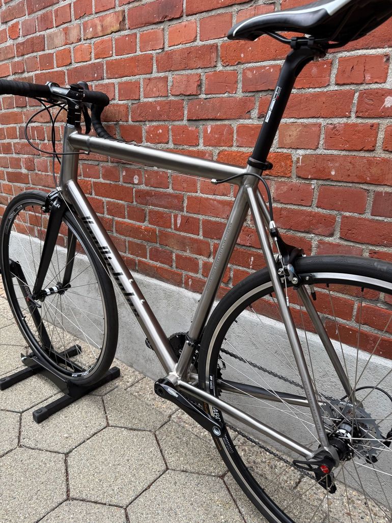 Van Nicholas NEW! Van Nicholas Boreas Titanium/Shimano 105 2x11/DT-Swiss R460/SLR crb/Size XL 2023 Road & Gravel usato, Grigio chiaro — immagine 13 di 17