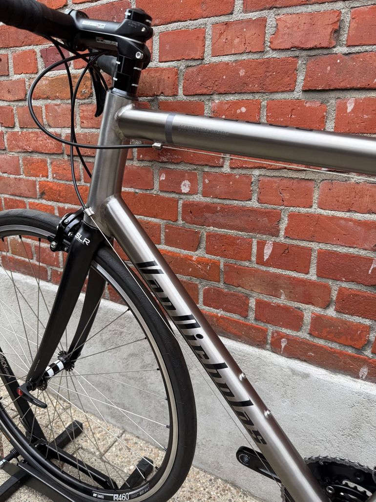Van Nicholas NEW! Van Nicholas Boreas Titanium/Shimano 105 2x11/DT-Swiss R460/SLR crb/Size XL 2023 Road & Gravel usato, Grigio chiaro — immagine 14 di 17