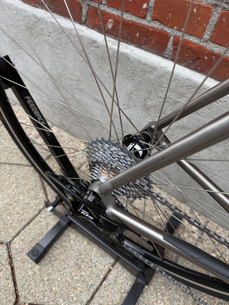 Van Nicholas NEW! Van Nicholas Boreas Titanium/Shimano 105 2x11/DT-Swiss R460/SLR crb/Size XL 2023 Road & Gravel usato, Grigio chiaro — immagine 10 di 17