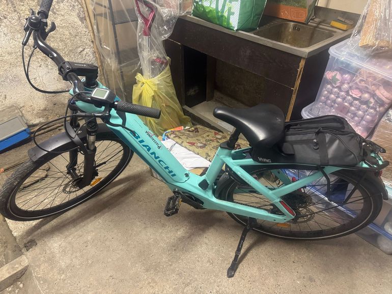 Bianchi e-Omnia C Type DEORE 2025 2025 Urban usato, Verde — immagine 2 di 3