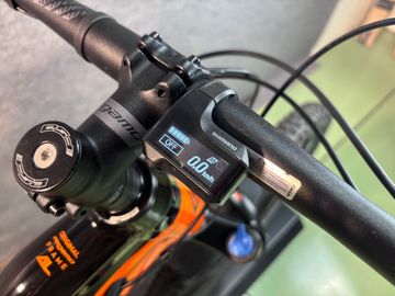 Used Megamo Ayron Force 2023 Mountainbike, Orange — image 6 of 9