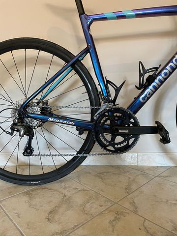 Brugt Cannondale CAAD13 Disc Tiagra 2025 2025 Road & Gravel — billede 3 af 5