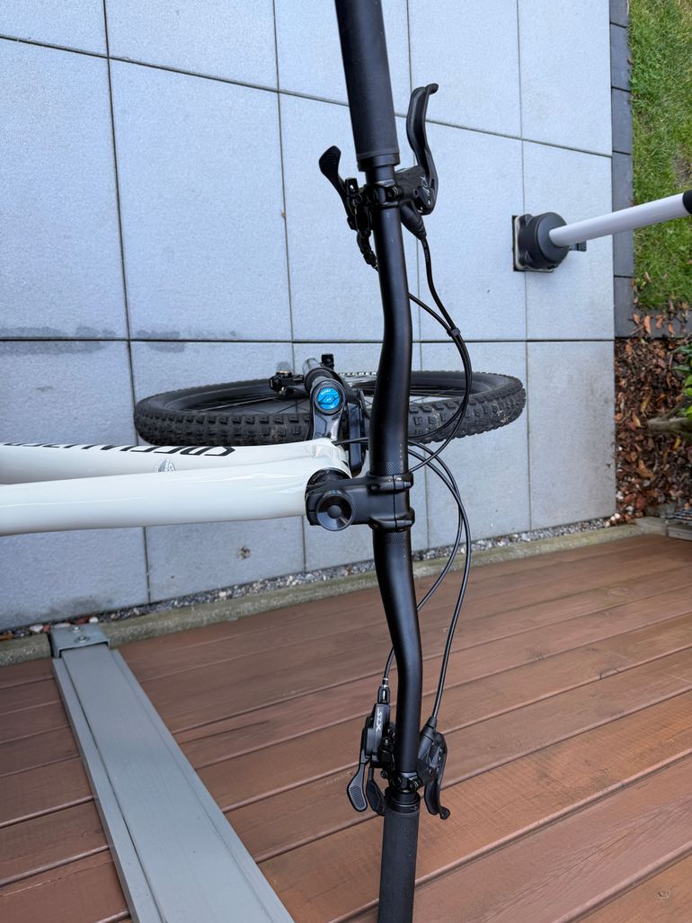 Specialized Stumpjumper Comp 2021 2021 Mountainbike de segunda mano, Blanco — imagen 5 de 21