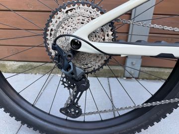 Specialized Stumpjumper Comp 2021 2021 Mountainbike de segunda mano, Blanco — imagen 13 de 21