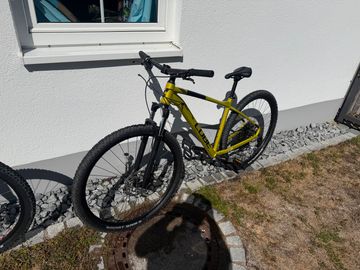 CUBE ANALOG 2024 2024 Mountainbike de segunda mano, Verde — imagen 2 de 3