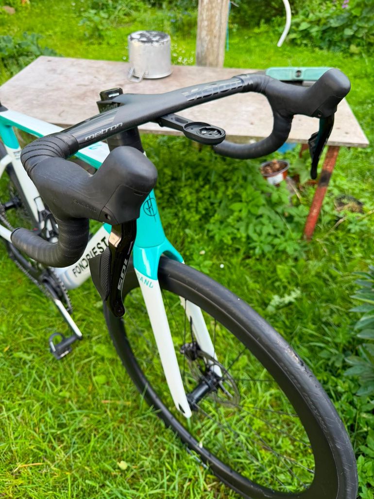 Used Fondriest Custom Shimano 105 2025 Road & Gravel, White — image 5 of 6