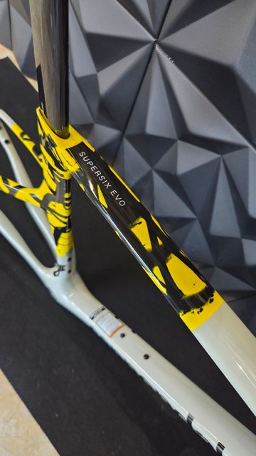 Used Cannondale SuperSix EVO Frameset 2026 Road & Gravel, White — image 5 of 11