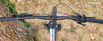 Used Giant Embolden 1 2020 2020 Mountainbike, Light Gray, 27.5 — image 11 of 15