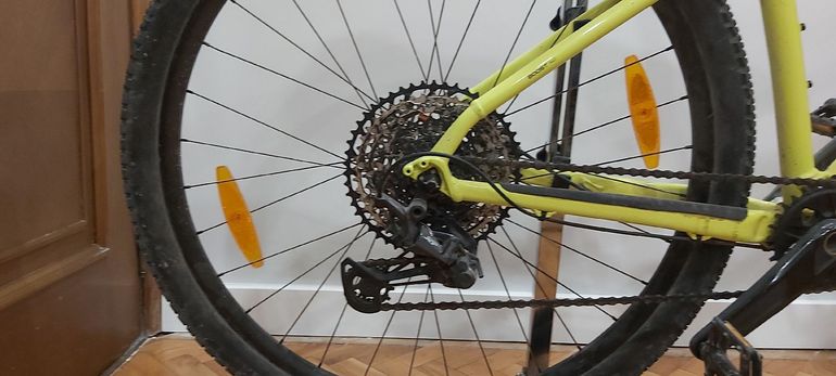 Trek X-Caliber 9 2021 2021 Mountainbike usato, Blu — immagine 3 di 4