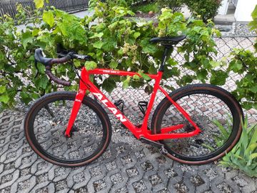 Alan Custom Campagnolo Ekar 2022 Road & Gravel usato, Rosso — immagine 1 di 22