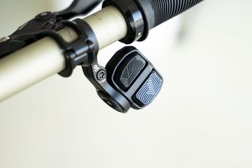 Used Pivot Shuttle LT 2025 Mountainbike, Blue — image 10 of 17
