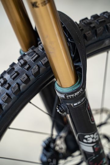 Used Pivot Shuttle LT 2025 Mountainbike, Blue — image 7 of 17