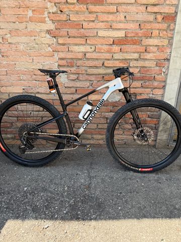 Cannondale SRAM X0 Eagle AXS (T-Type) 2024 Mountainbike usato, Nero — immagine 1 di 4