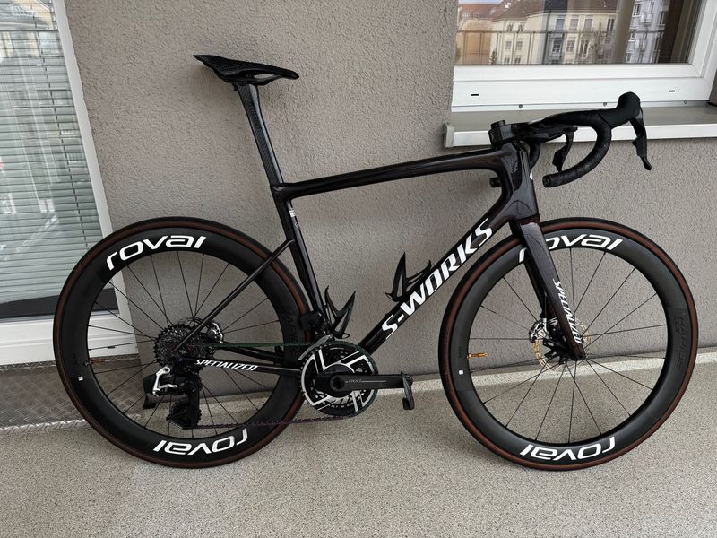 Used Specialized S-Works Tarmac SL8 – SRAM RED AXS 2025 2025 Road & Gravel
