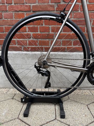 Used Van Nicholas NEW! Van Nicholas Boreas Titanium/Shimano 105 2x11/DT-Swiss R460/SLR/Size XXL 2023 Road & Gravel, Light Gray — image 2 of 17