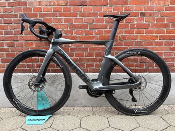 Used Bianchi NEW! Bianchi Oltre Comp/Roadbike/Shimano 105 Di2/Size 53/Velomann Carbon 2025 Road & Gravel, Light Gray — image 11 of 14