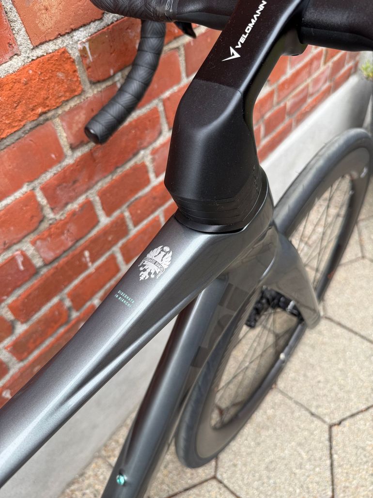Used Bianchi NEW! Bianchi Oltre Comp/Roadbike/Shimano 105 Di2/Size 53/Velomann Carbon 2025 Road & Gravel, Light Gray — image 8 of 14