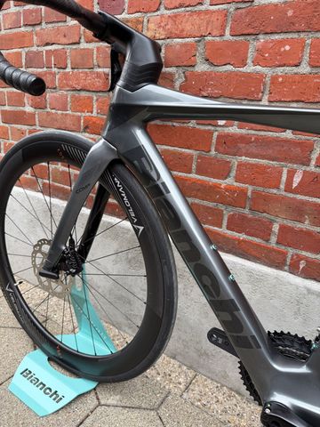 Used Bianchi NEW! Bianchi Oltre Comp/Roadbike/Shimano 105 Di2/Size 53/Velomann Carbon 2025 Road & Gravel, Light Gray — image 14 of 14