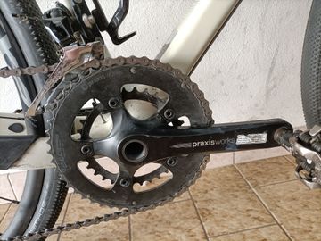 Gebrauchtes Giant Advanced 2018 Road & Gravel, Weiß — Bild 3 von 5