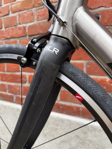 Used Van Nicholas NEW! Van Nicholas Boreas Titanium/Shimano 105 - 2x11/SLR/Fulcrum Racing/Size M 2023 Road & Gravel, Light Gray — image 14 of 17