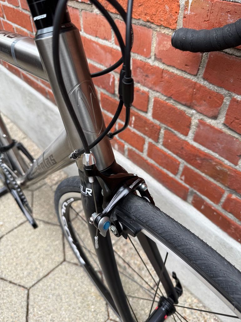 Used Van Nicholas NEW! Van Nicholas Boreas Titanium/Shimano 105 - 2x11/SLR/Fulcrum Racing/Size M 2023 Road & Gravel, Light Gray — image 6 of 17