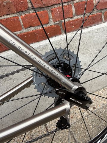 Used Van Nicholas NEW! Van Nicholas Boreas Titanium/Shimano 105 - 2x11/SLR/Fulcrum Racing/Size M 2023 Road & Gravel, Light Gray — image 16 of 17