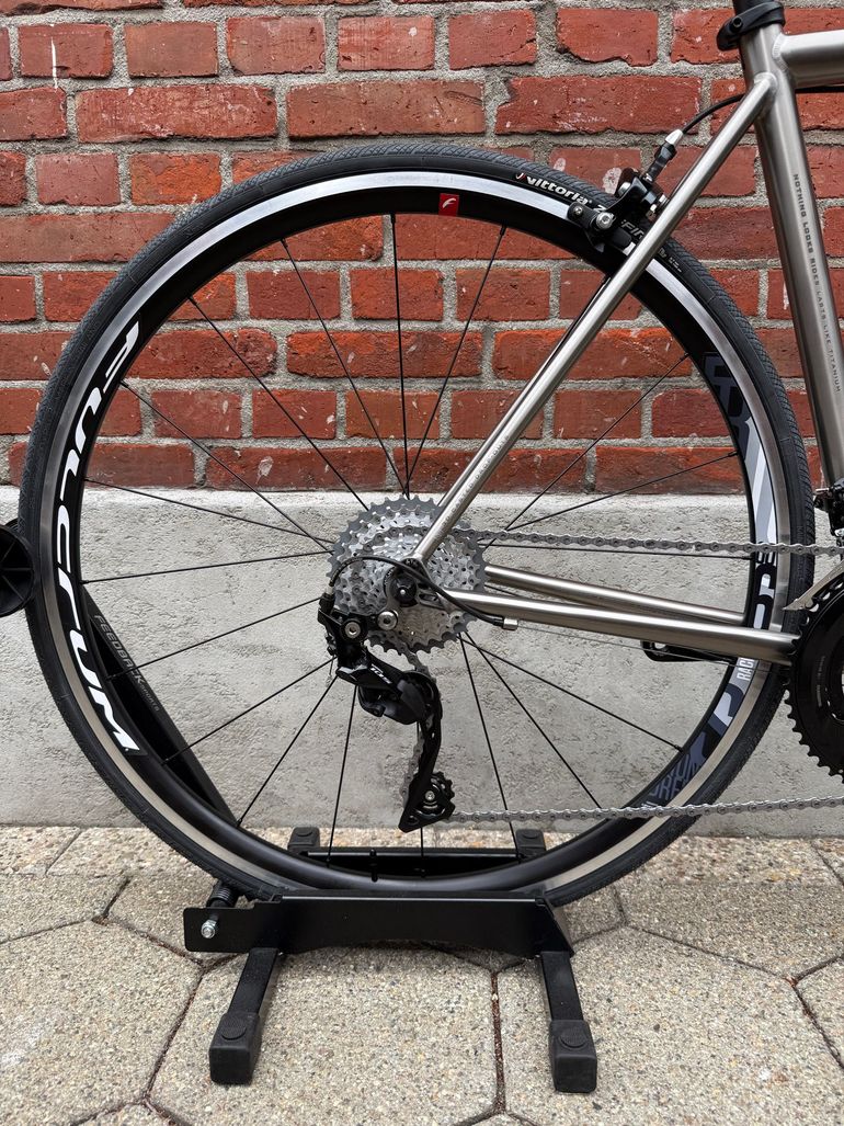 Used Van Nicholas NEW! Van Nicholas Boreas Titanium/Shimano 105 - 2x11/SLR/Fulcrum Racing/Size M 2023 Road & Gravel, Light Gray — image 2 of 17