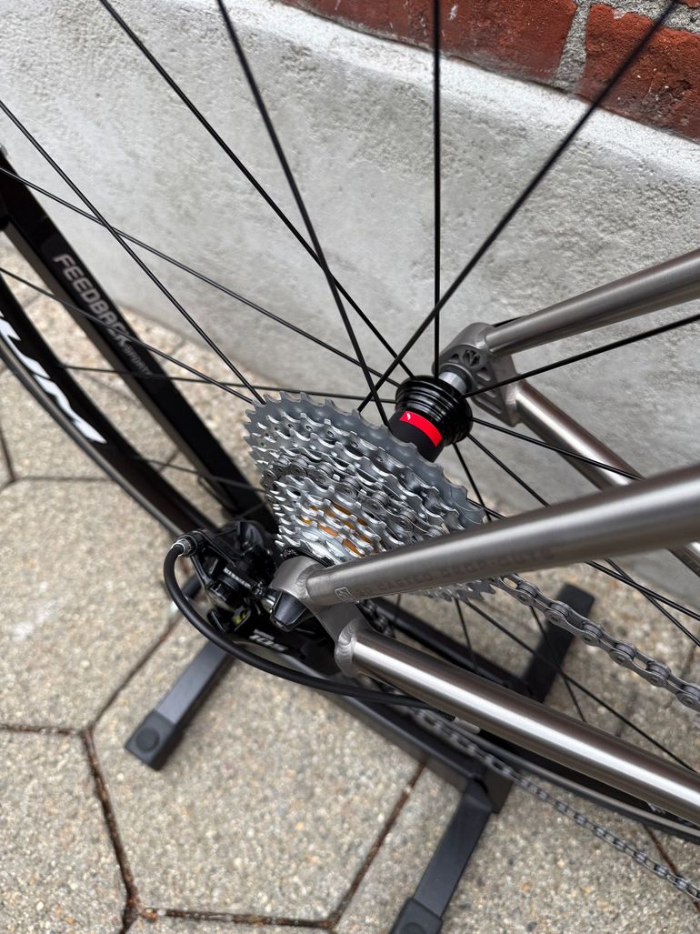 Used Van Nicholas NEW! Van Nicholas Boreas Titanium/Shimano 105 - 2x11/SLR/Fulcrum Racing/Size M 2023 Road & Gravel, Light Gray — image 10 of 17