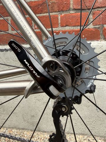 Used Van Nicholas NEW! Van Nicholas Boreas Titanium/Shimano 105 - 2x11/SLR/Fulcrum Racing/Size M 2023 Road & Gravel, Light Gray — image 17 of 17