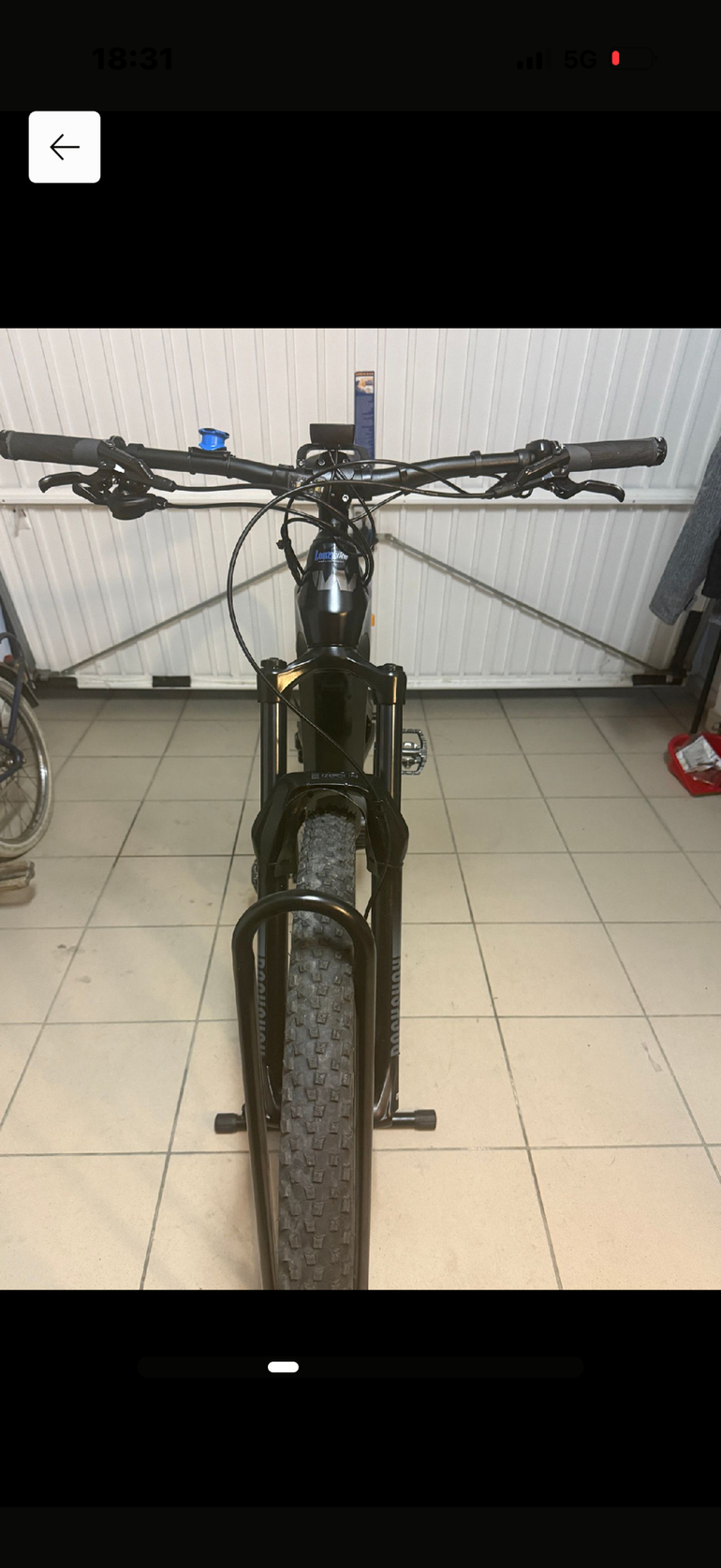 Used Whistle Custom Shimano Deore XT 2024 Mountainbike, Black — image 5 of 12