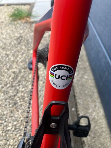 Used BMC Roadmachine FIVE 2022 2022 Road & Gravel, Red — image 7 of 8