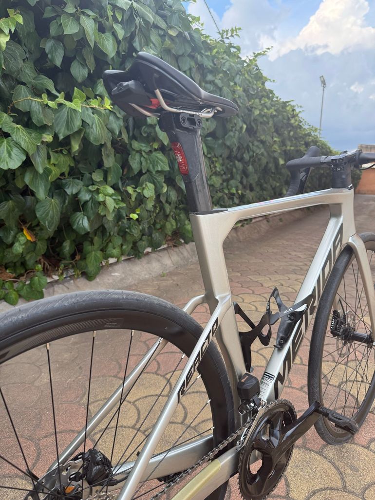 Used Merida REACTO 6000 Di2 2024 2024 Road & Gravel, Light Gray — image 4 of 19