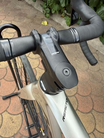 Used Merida REACTO 6000 Di2 2024 2024 Road & Gravel, Light Gray — image 17 of 19