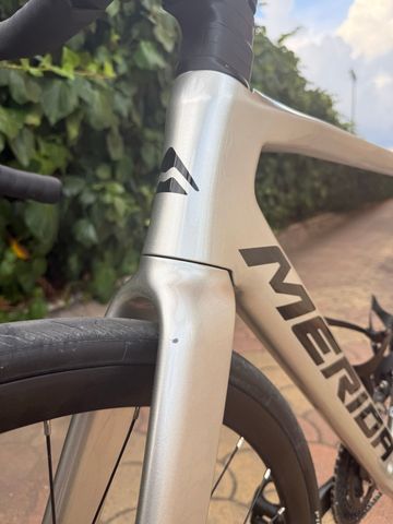 Used Merida REACTO 6000 Di2 2024 2024 Road & Gravel, Light Gray — image 14 of 19
