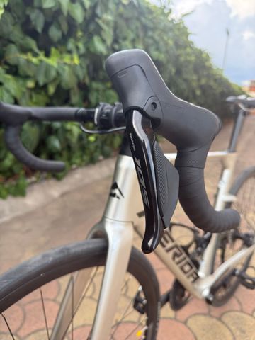 Used Merida REACTO 6000 Di2 2024 2024 Road & Gravel, Light Gray — image 15 of 19