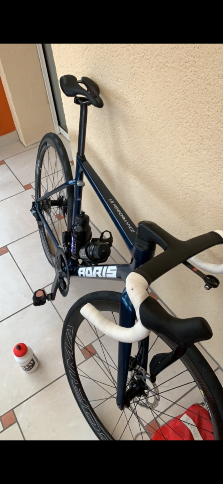 Tweedehands Adris Custom Shimano 105 Di2 2024 Road & Gravel — afbeelding 3 van 3