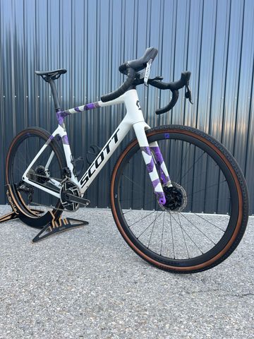 Brugt Scott Addict RC SRAM Red eTap AXS 2024 Road & Gravel — billede 11 af 11