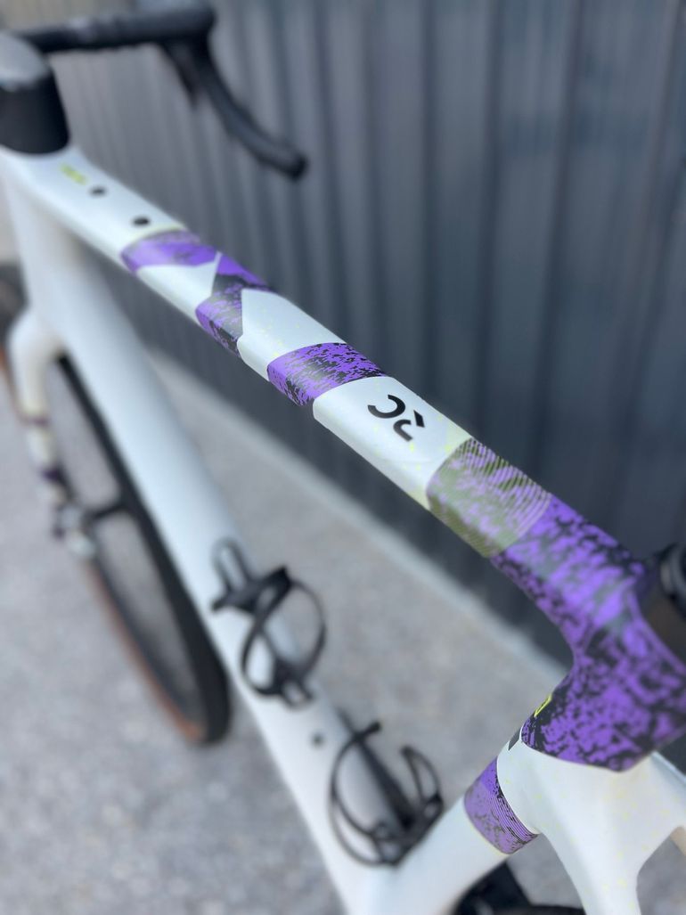 Brugt Scott Addict RC SRAM Red eTap AXS 2024 Road & Gravel — billede 4 af 11