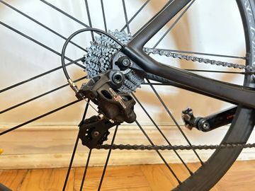 Tweedehands Canyon Aeroad CF SLX 2016 2016 Road & Gravel — afbeelding 4 van 7