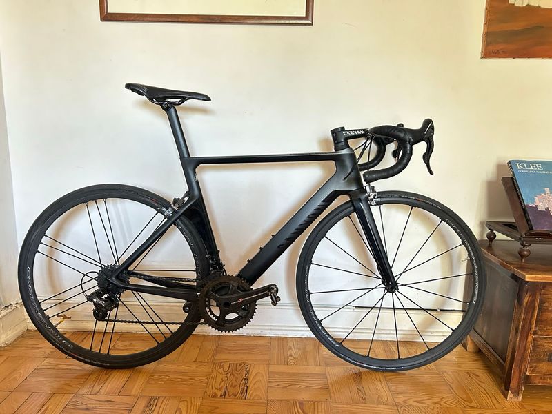 Käytetty Canyon Aeroad CF SLX 2016 2016 Road & Gravel