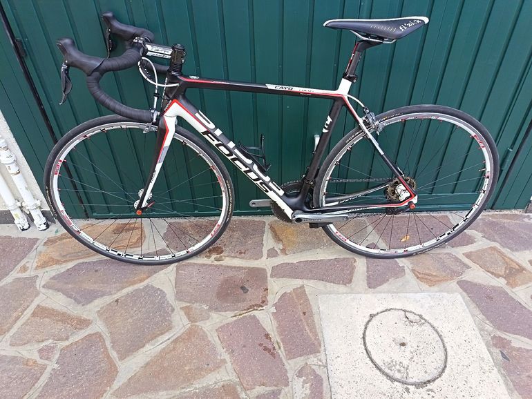 Used Focus Cayo Shimano Ultegra Di2 2012 Road & Gravel, White — image 2 of 5