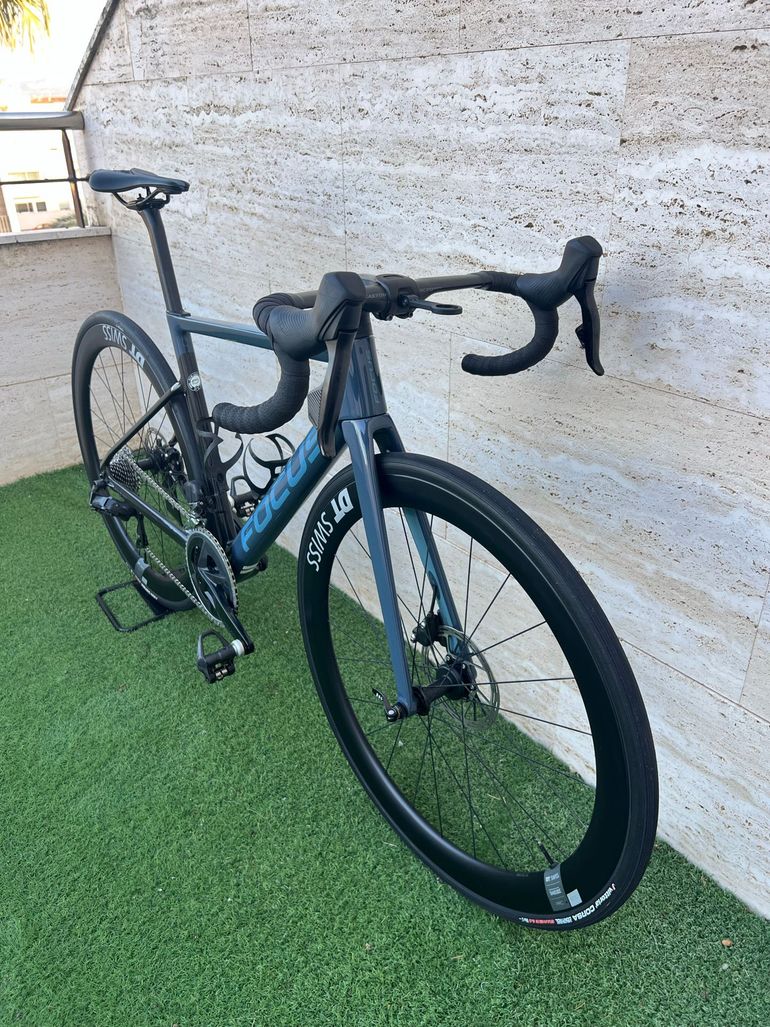 Focus IZALCO MAX 9.7 2022 2022 Road & Gravel usato, Blu — immagine 6 di 12