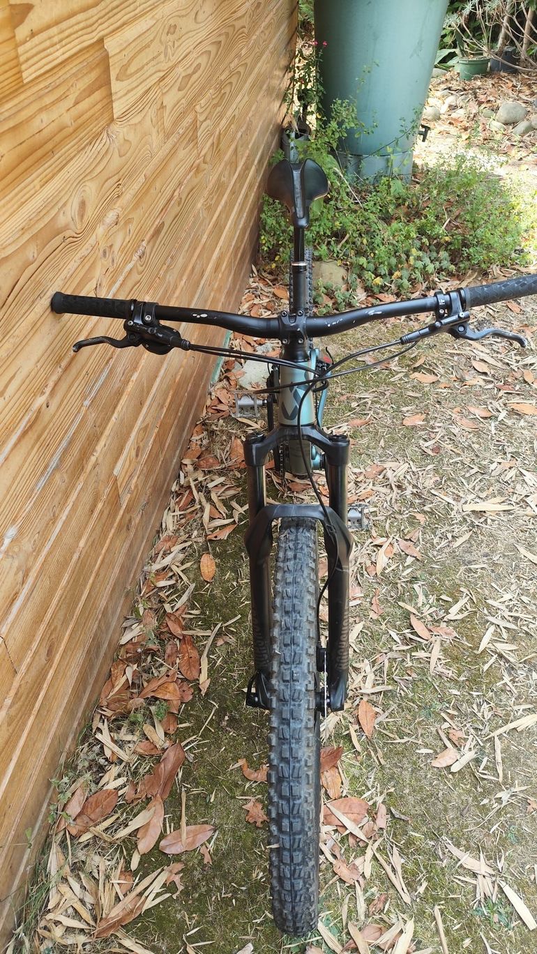 Used Liv Embolden 1 2020 2020 Mountainbike, Light Gray, 27.5 — image 7 of 12
