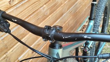 Used Liv Embolden 1 2020 2020 Mountainbike, Light Gray, 27.5 — image 3 of 12