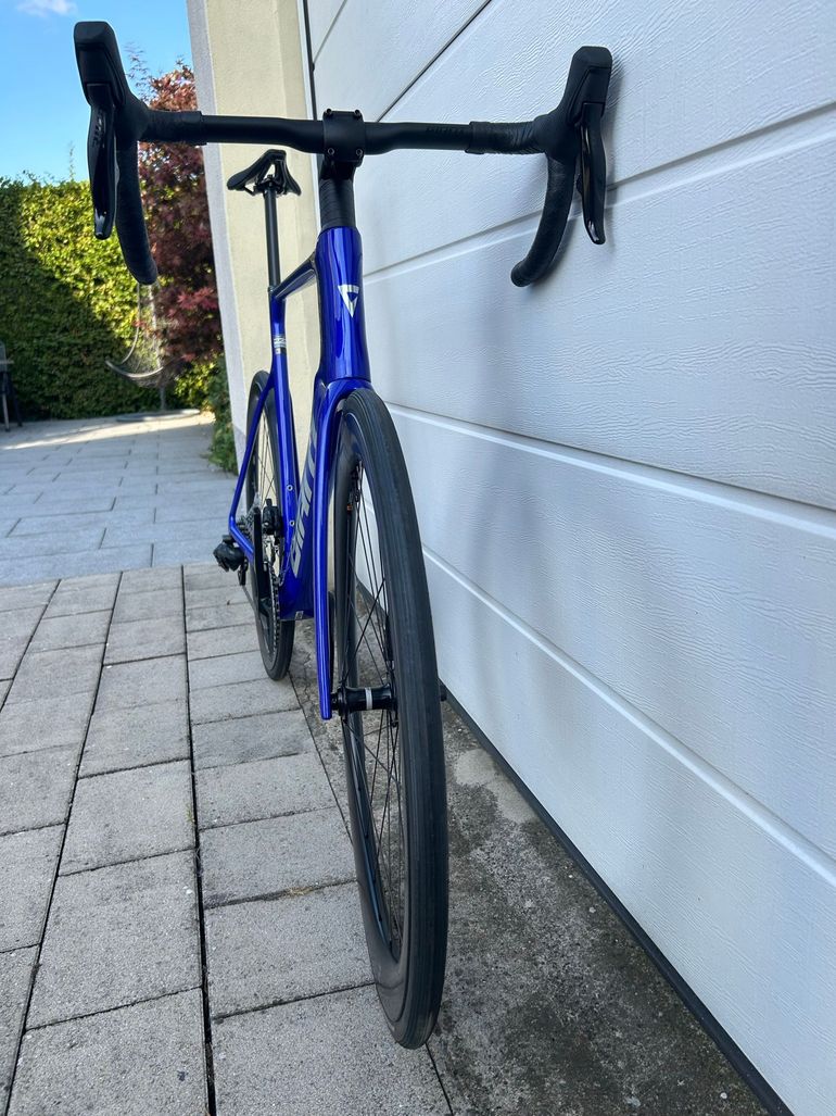 Gebrauchtes Giant Propel Advanced 1 2024 2024 Road & Gravel, Blau — Bild 8 von 8