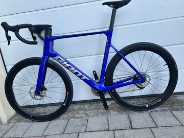 Gebrauchtes Giant Propel Advanced 1 2024 2024 Road & Gravel, Blau — Bild 2 von 8