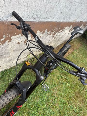 Trek Slash 8 2019 2019 Mountainbike d'occasion — image 4 sur 7