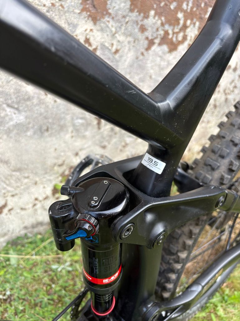 Trek Slash 8 2019 2019 Mountainbike d'occasion — image 6 sur 7